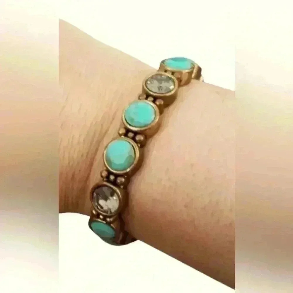 CHAPS stretch bracelet- turquoise and gold‎ tone